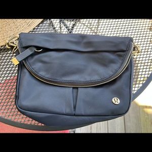 Lululemon All Night Festival bag